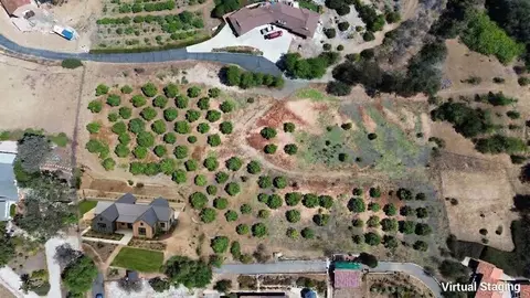 2437 Gracey Ln, Fallbrook, CA 92028 photo 6