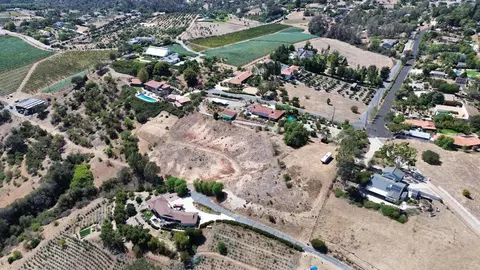 2437 Gracey Ln, Fallbrook, CA 92028 photo 18