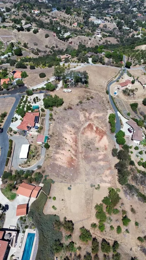 2437 Gracey Ln, Fallbrook, CA 92028 photo 19