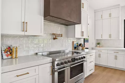 Kitchen - 1341 Berryman, Encinitas, CA 92024 photo 5 of 5
