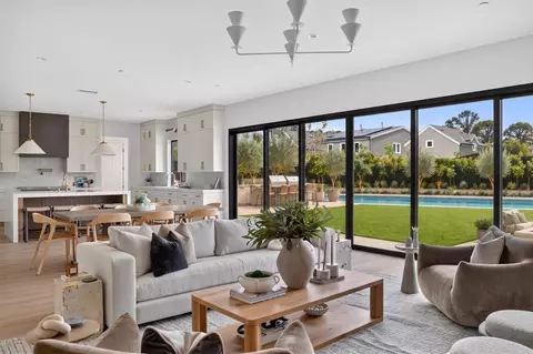 Living - 1341 Berryman, Encinitas, CA 92024 photo 1 of 2