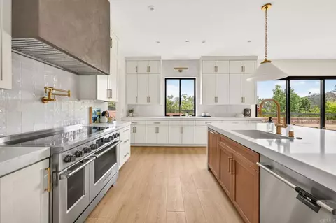 Kitchen - 1341 Berryman, Encinitas, CA 92024 photo 2 of 5