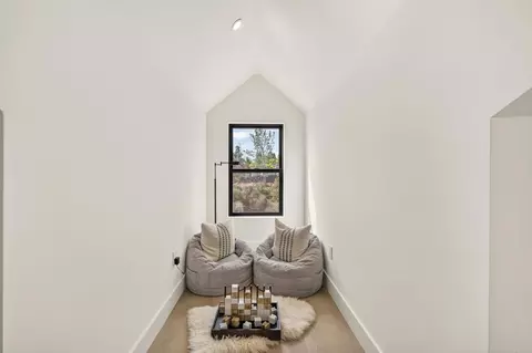 Entry Way - 1341 Berryman, Encinitas, CA 92024 photo 3 of 4