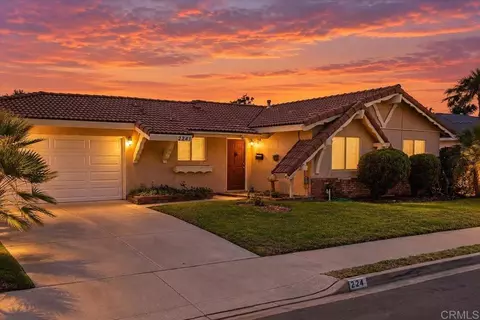 2241 Edgewood Pl, Oceanside, CA 92054