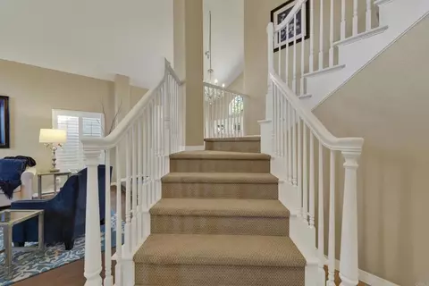 Entry Way - 3733 Southridge Way, Oceanside, CA 92056 photo 4 of 6
