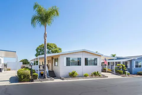650 S Rancho Santa Fe Rd #53, San Marcos, CA 92078