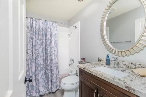 Bath - 16666 Granite Dr, Ramona, CA 92065 photo 4 of 4