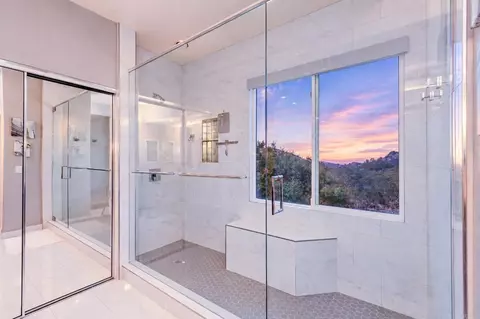 Bath - 16666 Granite Dr, Ramona, CA 92065 photo 3 of 5