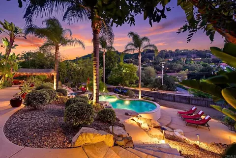 Exterior - 2602 Canyon Crest Dr, Escondido, CA 92027 photo 9 of 14
