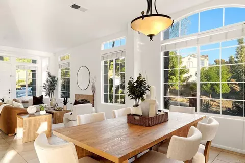Dining - 2602 Canyon Crest Dr, Escondido, CA 92027 photo 1 of 2