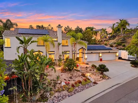 2602 Canyon Crest Dr, Escondido, CA 92027