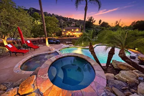 Exterior - 2602 Canyon Crest Dr, Escondido, CA 92027 photo 8 of 14
