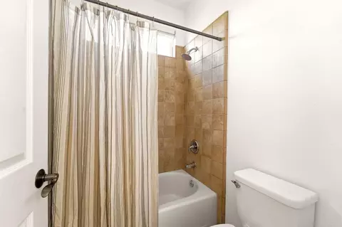 Bath - 2602 Canyon Crest Dr, Escondido, CA 92027 photo 5 of 5