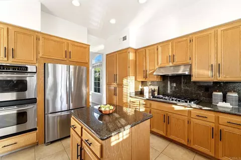 Kitchen - 2602 Canyon Crest Dr, Escondido, CA 92027 photo 7 of 7