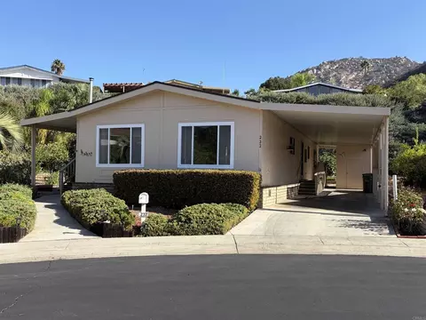 8975 Lawrence Welk Dr #232, Escondido, CA 92026