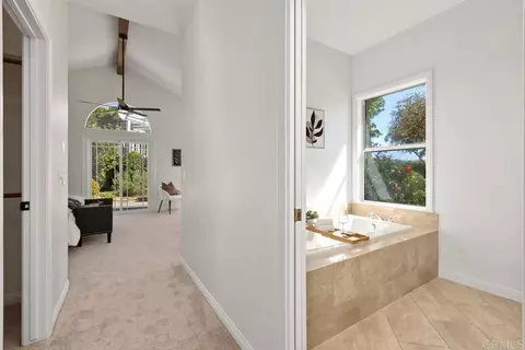 Entry Way - 2286 Crest Hill Ln, Fallbrook, CA 92028 photo 3 of 3