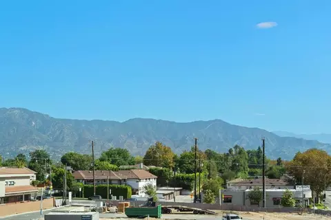 Other - 105 Kimberwick Ct, Burbank, CA 91506 photo 8 of 11