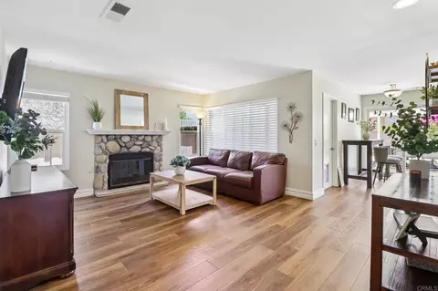 Living - 1789 Pinnacle Ct, Vista, CA 92081 photo 4 of 5