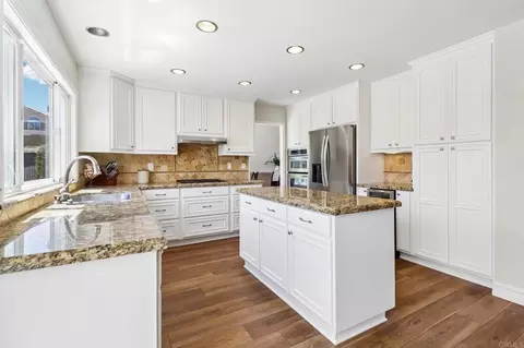 Kitchen - 1789 Pinnacle Ct, Vista, CA 92081 photo 3 of 3