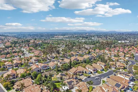 View/Area - 1789 Pinnacle Ct, Vista, CA 92081 photo 8 of 9