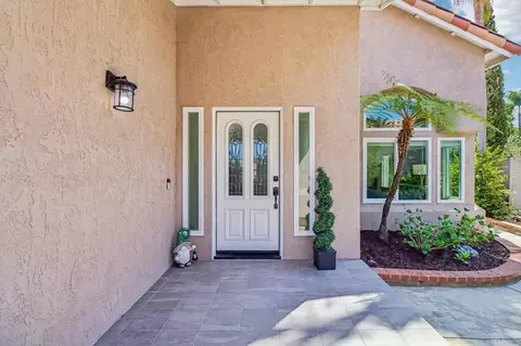 Entry Way - 1789 Pinnacle Ct, Vista, CA 92081 photo 1 of 4