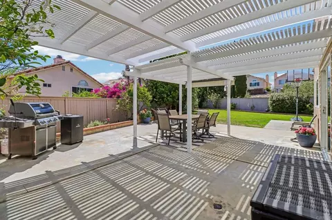 Exterior - 1789 Pinnacle Ct, Vista, CA 92081 photo 7 of 12