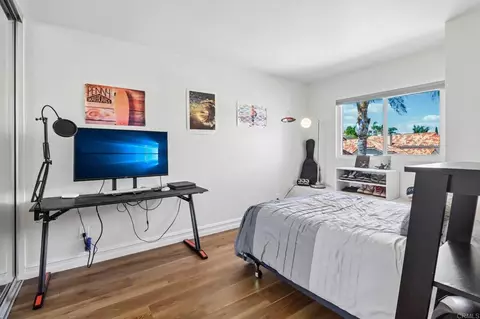 Bedroom - 1789 Pinnacle Ct, Vista, CA 92081 photo 6 of 11