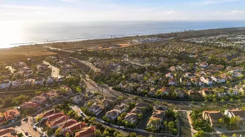 View/Area - 626 Compass Ct, Carlsbad, CA 92011 photo 5 of 9