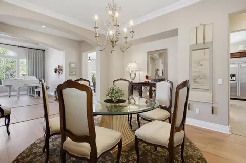 Dining - 1645 Loch Ness Dr, Fallbrook, CA 92028 photo 3 of 4