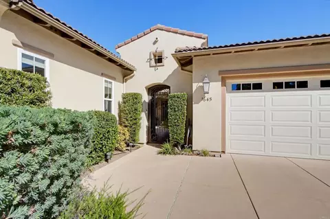 Exterior - 1645 Loch Ness Dr, Fallbrook, CA 92028 photo 3 of 16