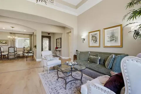 Living - 1645 Loch Ness Dr, Fallbrook, CA 92028 photo 2 of 4