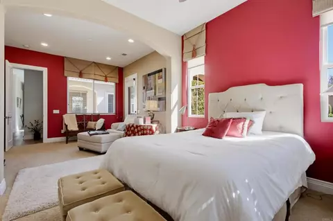Bedroom - 1645 Loch Ness Dr, Fallbrook, CA 92028 photo 6 of 7