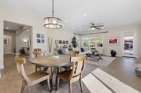 Dining - 1645 Loch Ness Dr, Fallbrook, CA 92028 photo 4 of 4
