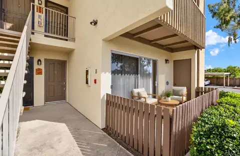 Exterior - 432 Edgehill Ln #169, Oceanside, CA 92054 photo 1 of 6
