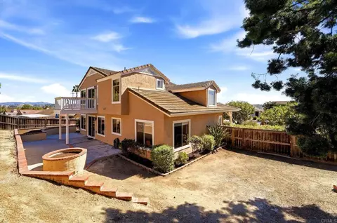 Exterior - 3434 Ashwood Ct, Oceanside, CA 92058 photo 6 of 8