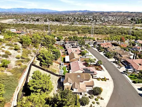View/Area - 3434 Ashwood Ct, Oceanside, CA 92058 photo 5 of 5