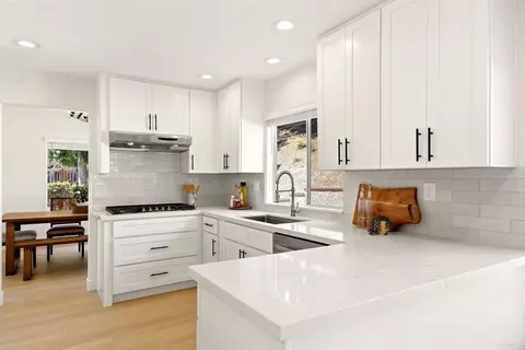 Kitchen - 3434 Ashwood Ct, Oceanside, CA 92058 photo 3 of 5