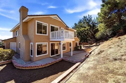 Exterior - 3434 Ashwood Ct, Oceanside, CA 92058 photo 7 of 8