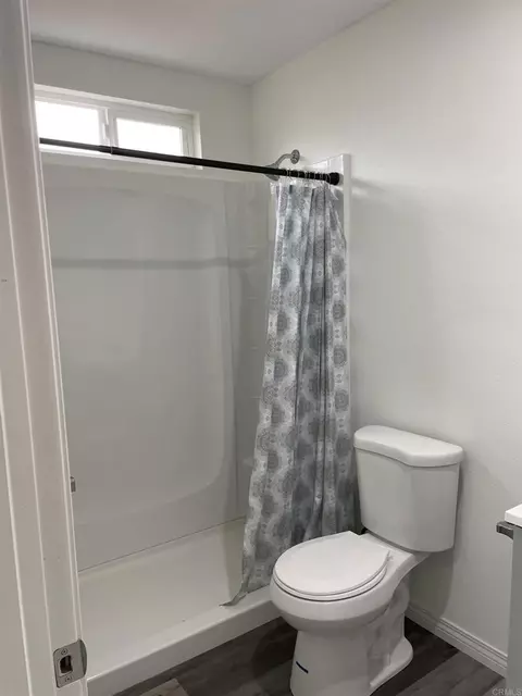 Bath - 1210 Helix St, Spring Valley, CA 91977 photo 5 of 7