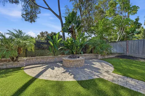 Exterior - 1866 Via Primero, Oceanside, CA 92056 photo 5 of 5