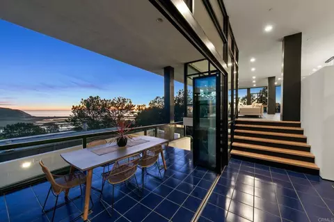 Dining - 12911 Via Grimaldi, Del Mar, CA 92014 photo 1 of 4
