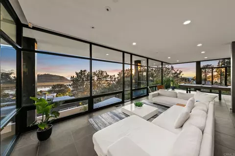 Living - 12911 Via Grimaldi, Del Mar, CA 92014 photo 2 of 2