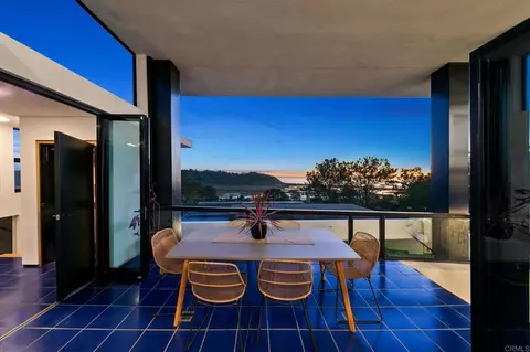 Dining - 12911 Via Grimaldi, Del Mar, CA 92014 photo 2 of 4