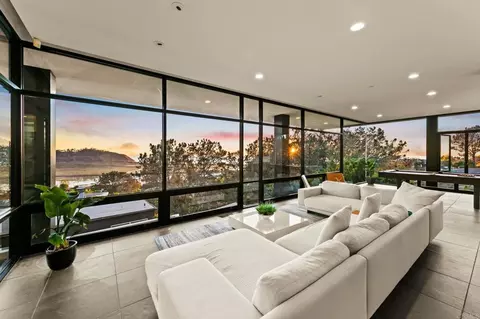 Living - 12911 Via Grimaldi, Del Mar, CA 92014 photo 1 of 2