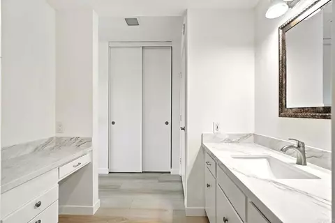 Bath - 3612 Vista Bella, Oceanside, CA 92056 photo 1 of 7
