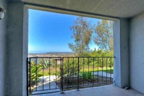 Exterior - 3612 Vista Bella, Oceanside, CA 92056 photo 4 of 9