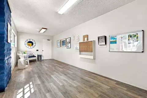 Entry Way - 3612 Vista Bella, Oceanside, CA 92056 photo 2 of 2