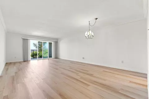 Living - 3612 Vista Bella, Oceanside, CA 92056 photo 2 of 7