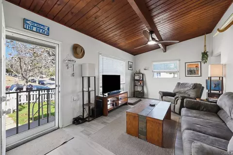Living - 303 W F St, Encinitas, CA 92024 photo 1 of 5