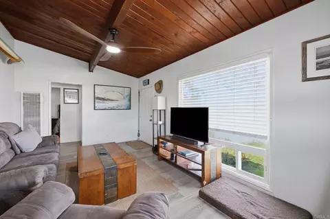 Living - 303 W F St, Encinitas, CA 92024 photo 3 of 5